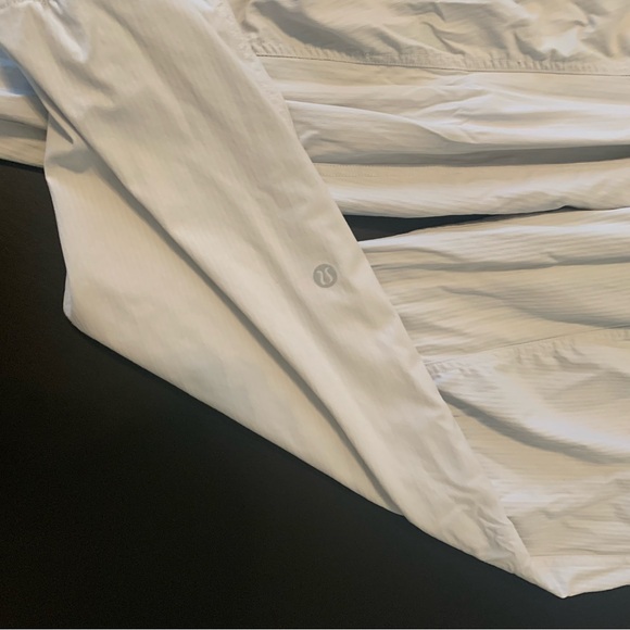 Lululemon dance studio lined joggers - size 10 - Picture 2 of 3